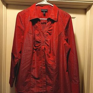 Womens shimmery button up Blouse. Size XL